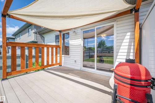 5819 8 Avenue, Edmonton, AB 