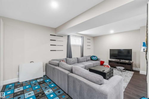 247 Ambleside Drive, Edmonton, AB - Indoor