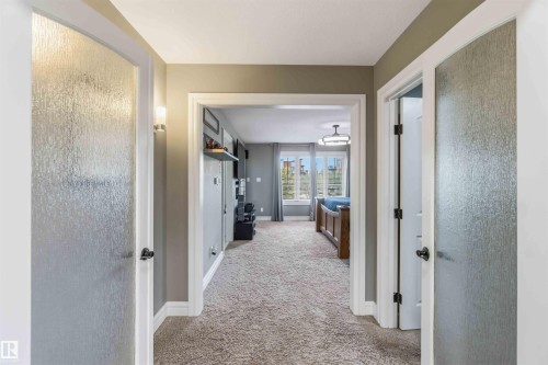 247 Ambleside Drive, Edmonton, AB - Indoor Photo Showing Other Room