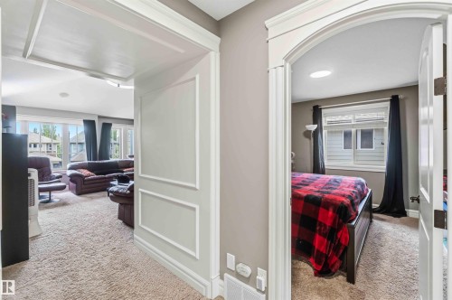 247 Ambleside Drive, Edmonton, AB - Indoor Photo Showing Other Room