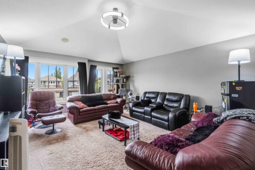 247 Ambleside Drive, Edmonton, AB - Indoor Photo Showing Living Room