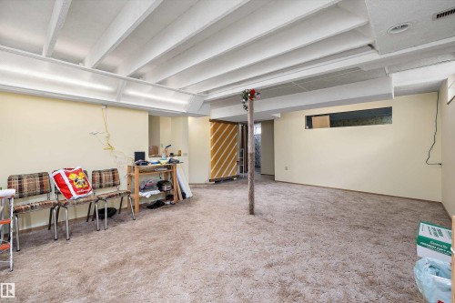 6816 40 Avenue, Edmonton, AB 