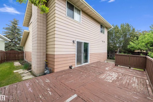 6816 40 Avenue, Edmonton, AB 