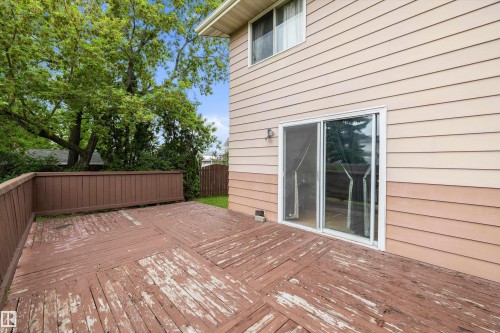 6816 40 Avenue, Edmonton, AB 