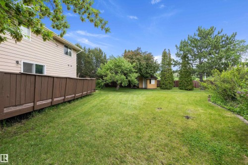 6816 40 Avenue, Edmonton, AB 