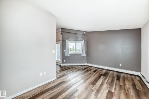 401 10710 116 Street, Edmonton, AB 