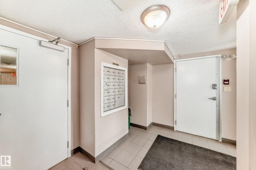 401 10710 116 Street, Edmonton, AB 