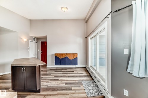 401 10710 116 Street, Edmonton, AB 