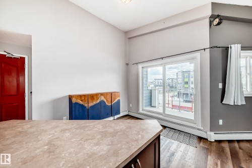 401 10710 116 Street, Edmonton, AB 