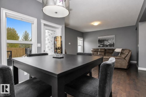 3334 Hilton Crescent, Edmonton, AB 