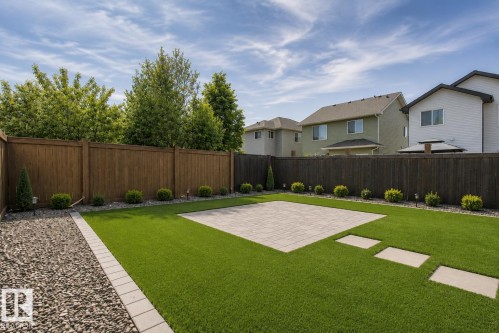 3334 Hilton Crescent, Edmonton, AB 