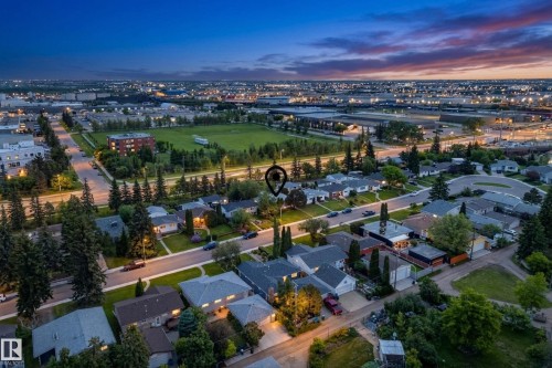 9043 52 Street, Edmonton, AB 