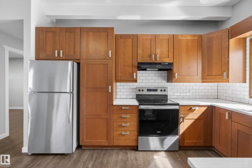 9043 52 Street, Edmonton, AB 