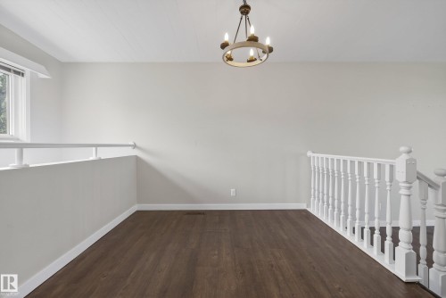 9043 52 Street, Edmonton, AB 