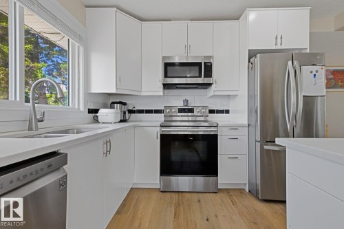 7807 132 Avenue, Edmonton, AB 