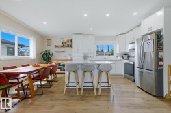 7807 132 Avenue  Edmonton, AB T5C 2B2