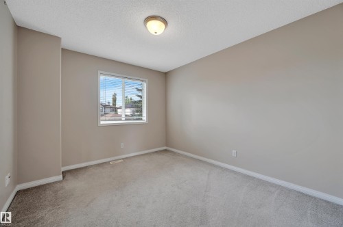 54 155 Crocus Crescent, Sherwood Park, AB - Indoor Photo Showing Other Room