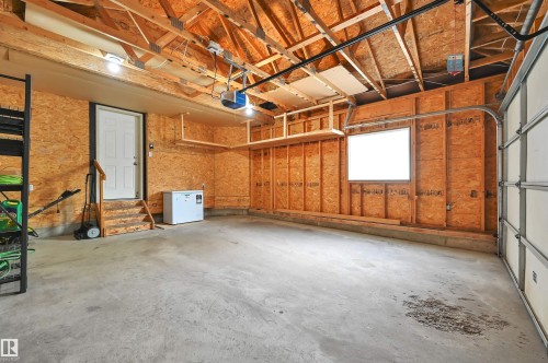 54 155 Crocus Crescent, Sherwood Park, AB - Indoor