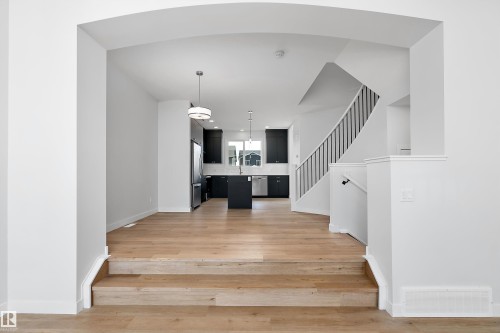 5275 Edgemont Boulevard Nw, Edmonton, AB - Indoor Photo Showing Other Room