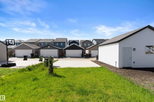 5275 Edgemont Boulevard Nw, Edmonton, AB - Outdoor