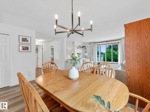 3904 35 Avenue, Edmonton, AB 
