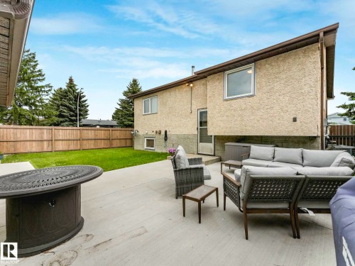 3904 35 Avenue, Edmonton, AB 