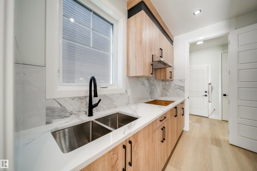 7027 177 Avenue, Edmonton, AB 