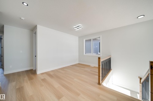 7027 177 Avenue, Edmonton, AB 