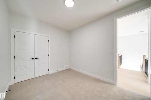 7027 177 Avenue, Edmonton, AB 
