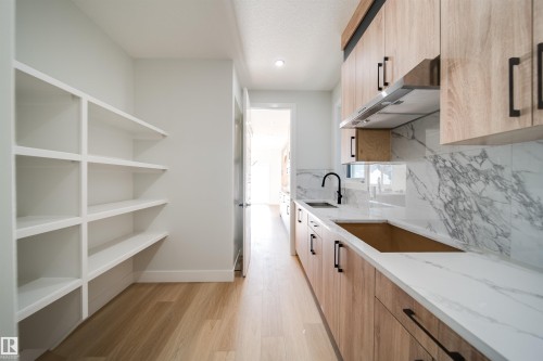 7027 177 Avenue, Edmonton, AB 