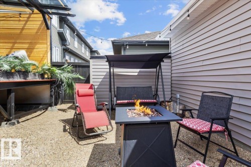 5213 22 Avenue, Edmonton, AB 