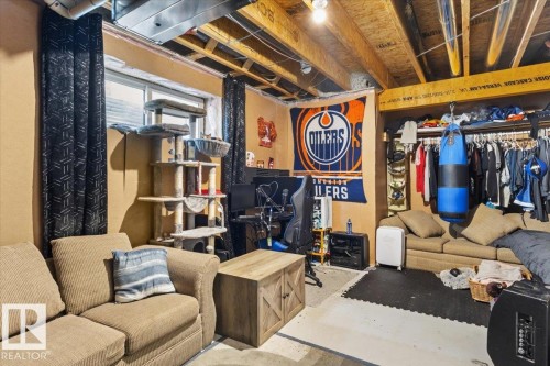 5213 22 Avenue, Edmonton, AB 