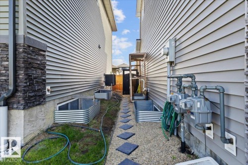 5213 22 Avenue, Edmonton, AB 