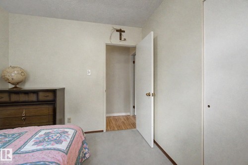 16727 80 Avenue, Edmonton, AB 