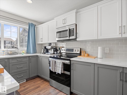 22 1391 Starling Drive, Edmonton, AB 