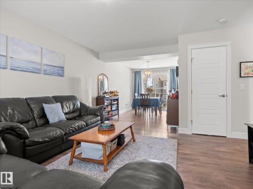 22 1391 Starling Drive, Edmonton, AB 