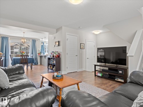 22 1391 Starling Drive, Edmonton, AB 