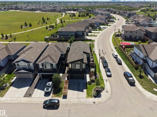 Residential neighborhood featuring single-family homes with asphalt shingle roofs and integrated garages - 12171 177 Avenue, Edmonton, AB 