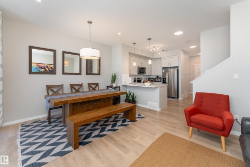 2520 152 Avenue, Edmonton, AB 