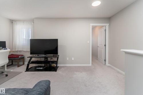 2520 152 Avenue, Edmonton, AB 