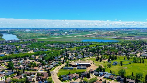 2520 152 Avenue, Edmonton, AB 