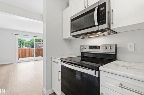 Kitchen - 18353 66 Avenue, Edmonton, AB 