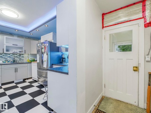 11702 129 Avenue, Edmonton, AB 