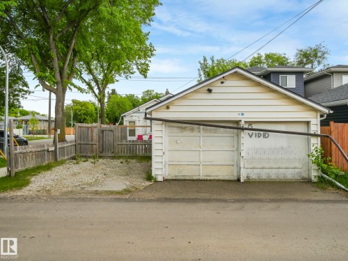 11702 129 Avenue, Edmonton, AB 