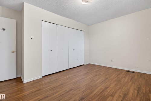 1 4275 76 Street, Edmonton, AB 
