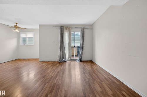 1 4275 76 Street, Edmonton, AB 