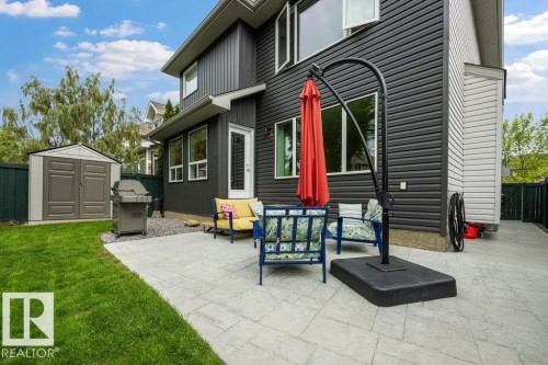 1892 Robertson Crescent, Edmonton, AB 