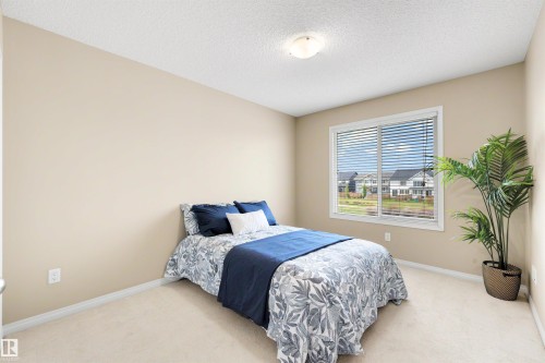 2097 Chalmers Way, Edmonton, AB 