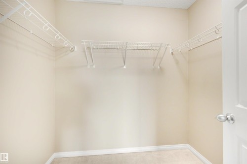 2097 Chalmers Way, Edmonton, AB 