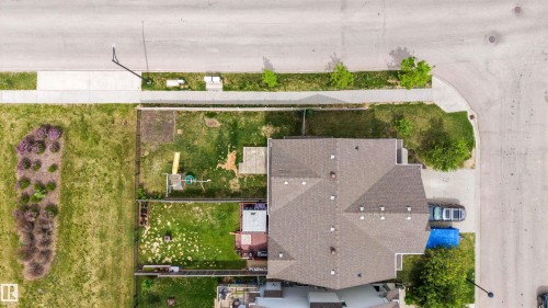 2097 Chalmers Way, Edmonton, AB 